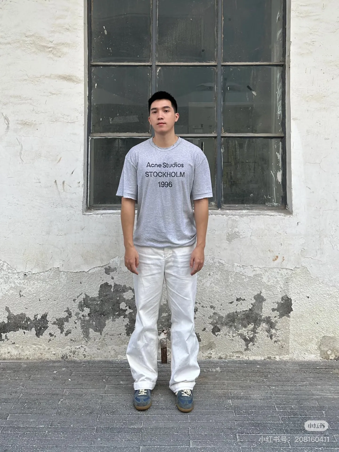 【 】Acne （Gray）